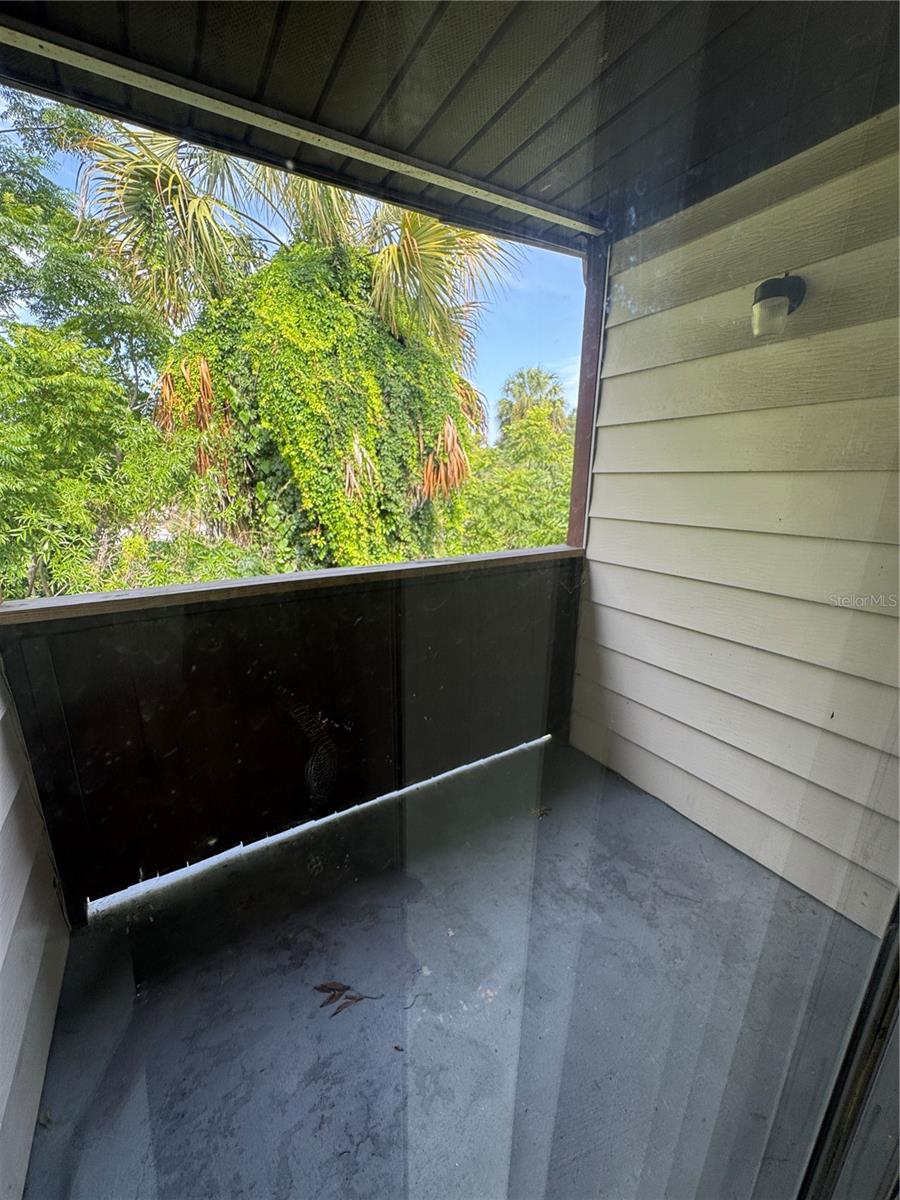 3976 Crayrich Cir #c1 Property Photo 8