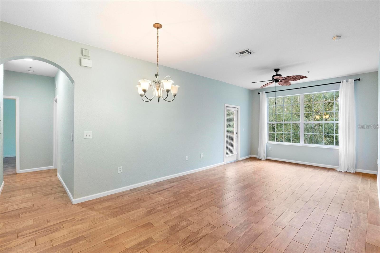 6265 Contessa Dr #210 Property Photo 11