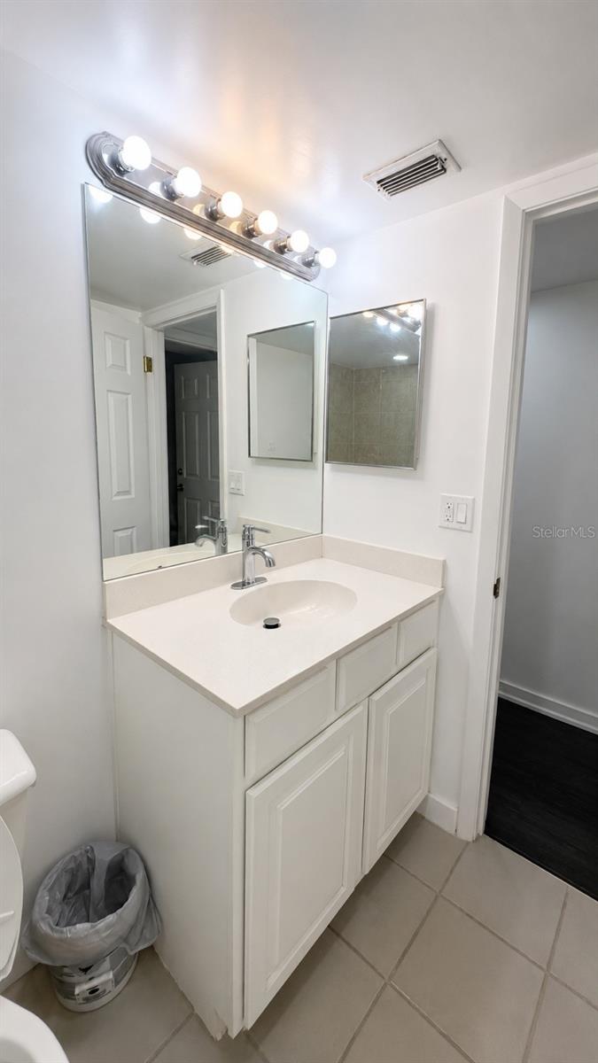 5304 Indian Creek Dr #d03 Property Photo 17