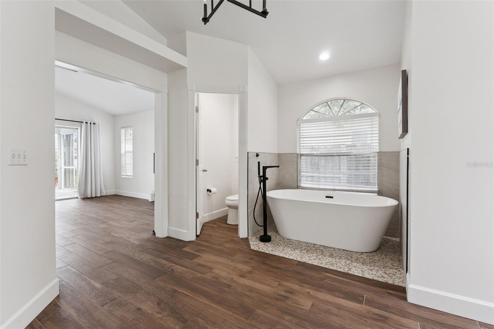 13627 Dornoch Dr Property Photo 15