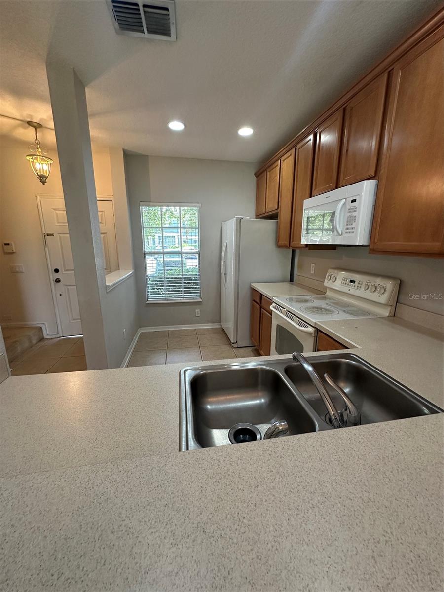 3661 Wilshire Way Rd #76 Property Photo 4
