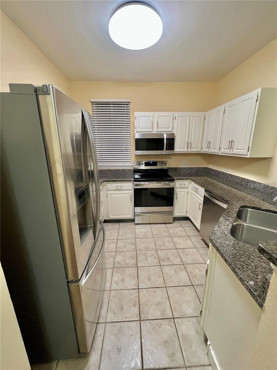 3226 Greenwich Village Blvd #102 Property Photo 5