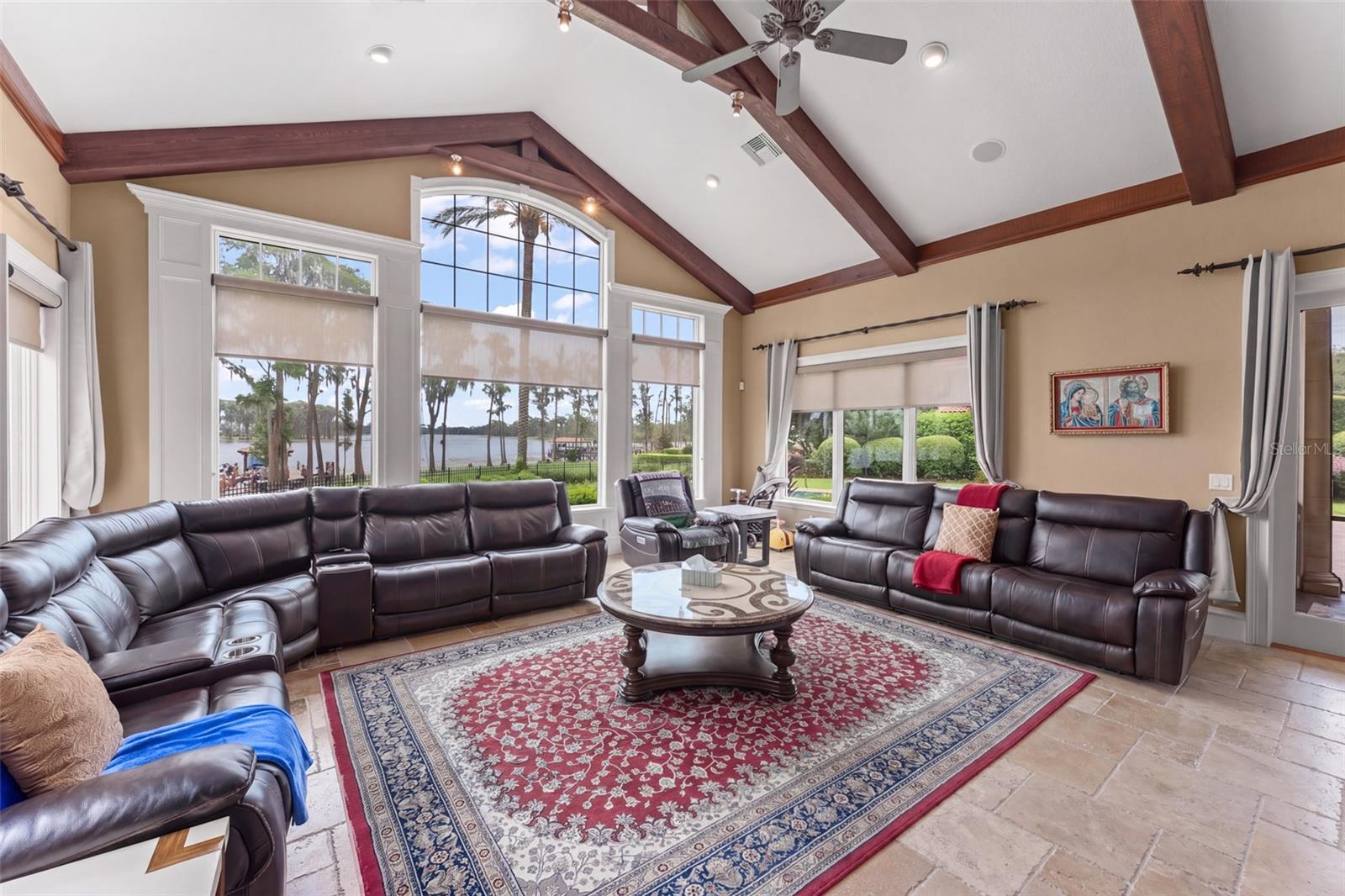 6055 Louise Cove Dr Property Photo 15