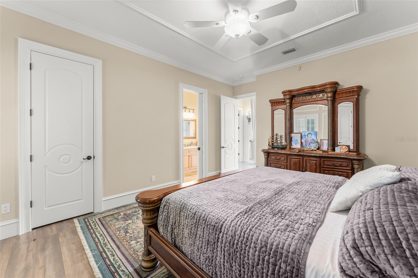 6055 Louise Cove Dr Property Photo 42