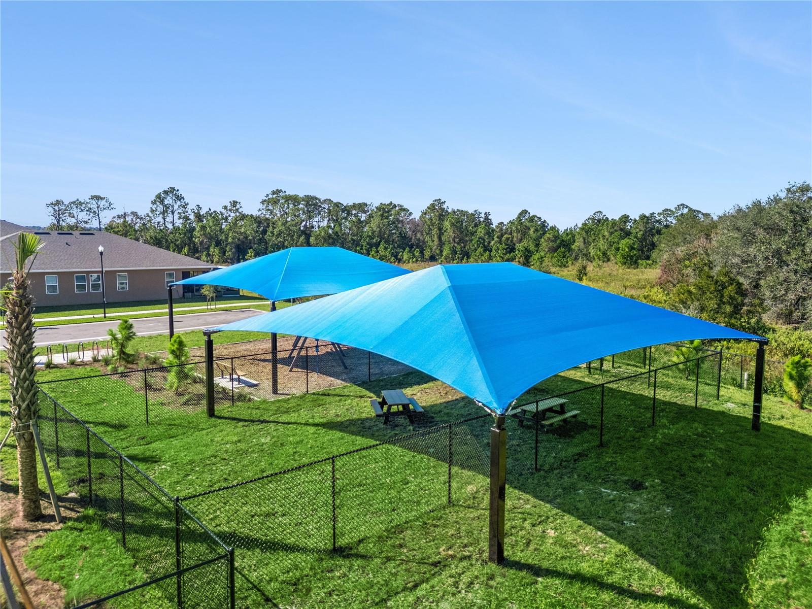 292 Preston Cove Dr Property Photo 17