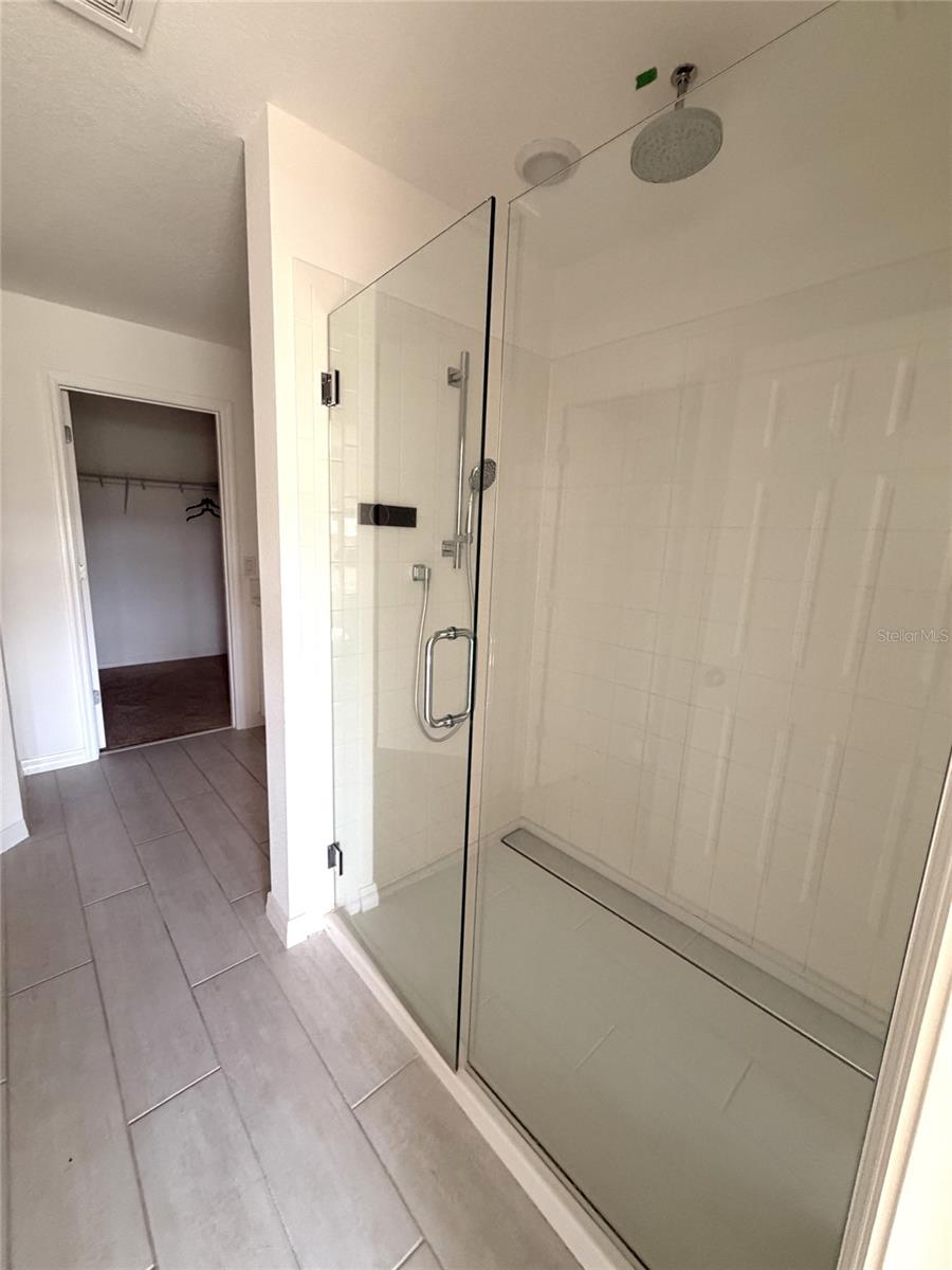 269 Hamlet Loop Property Photo 8