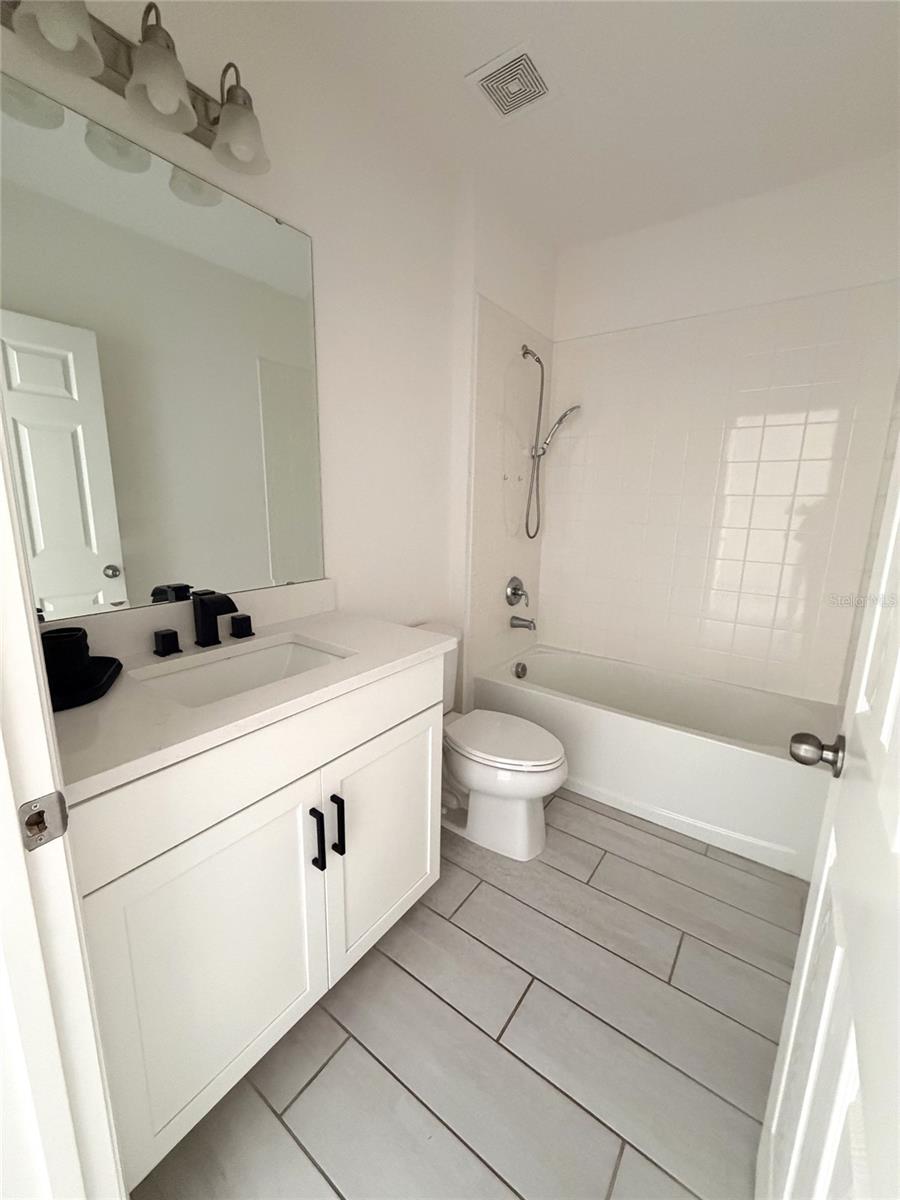 269 Hamlet Loop Property Photo 12