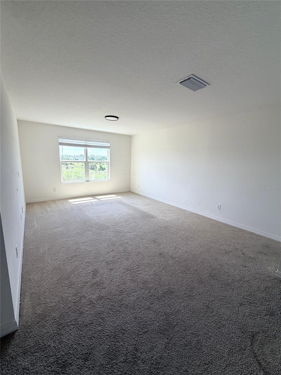 269 Hamlet Loop Property Photo 13