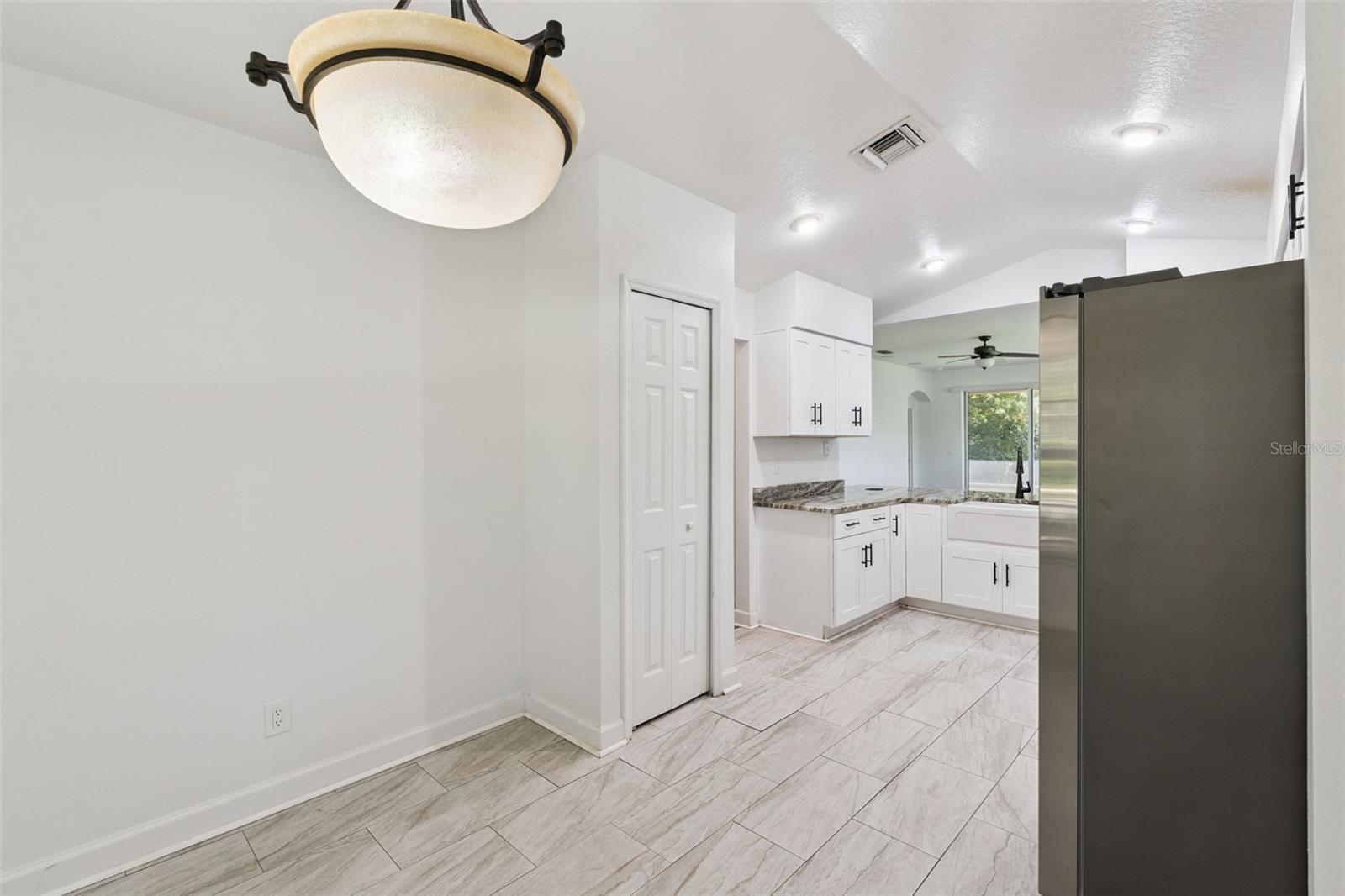 3022 New Haven Pl Property Photo 9