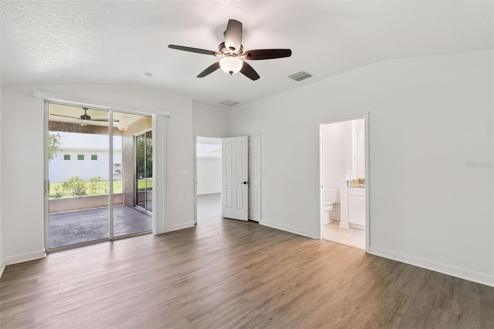 3022 New Haven Pl Property Photo 29