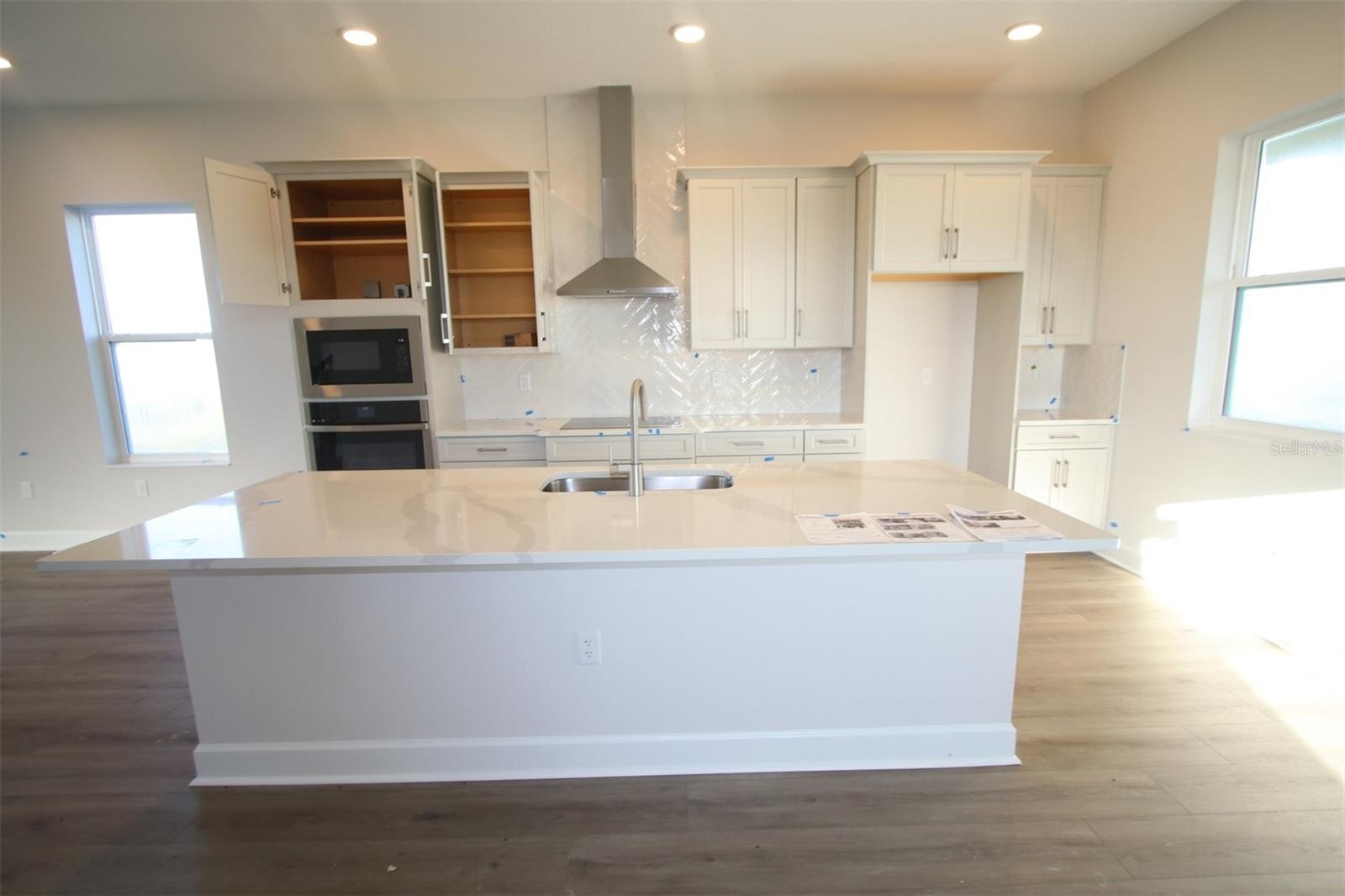 6681 Rucksack Rd Property Photo 4