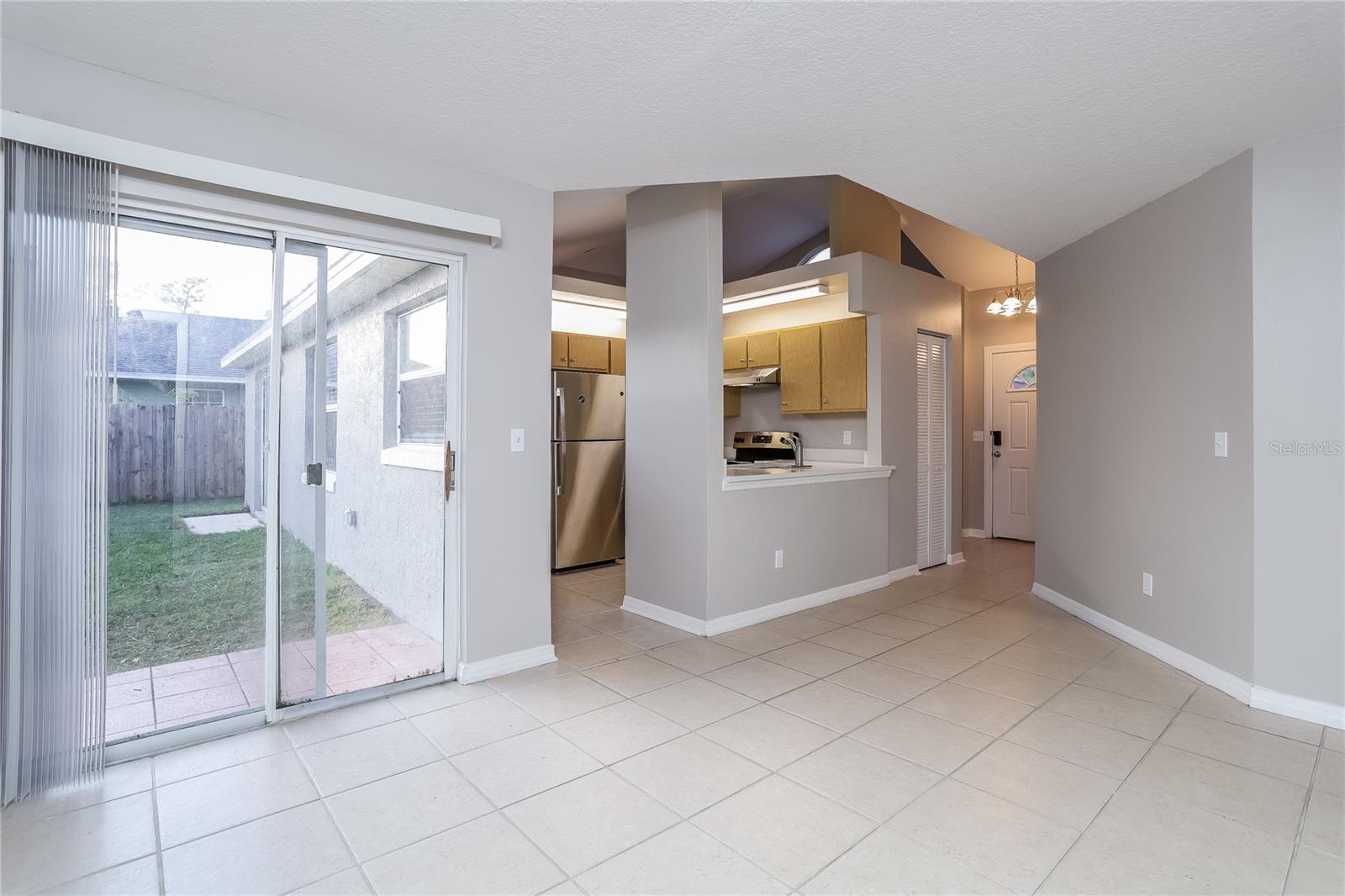852 San Jose Ct Property Photo 6