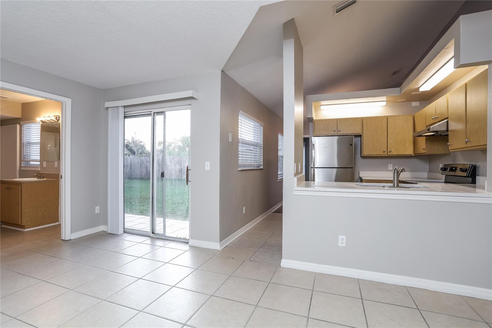 852 San Jose Ct Property Photo 7