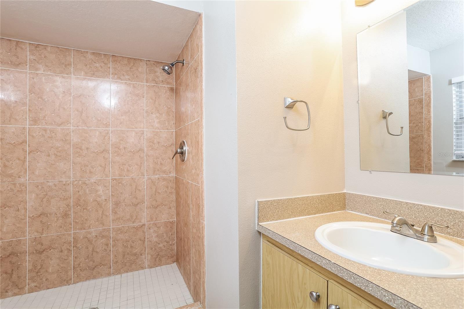 852 San Jose Ct Property Photo 10