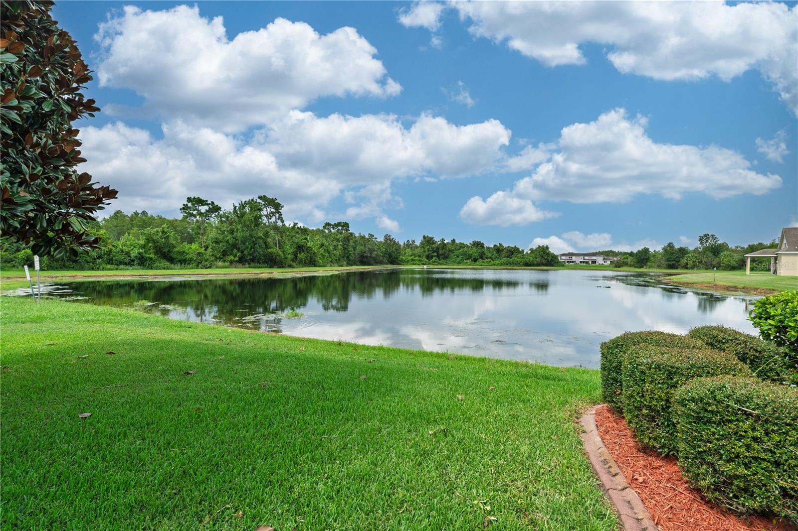 14001 Fairwinds Ct Property Photo 4