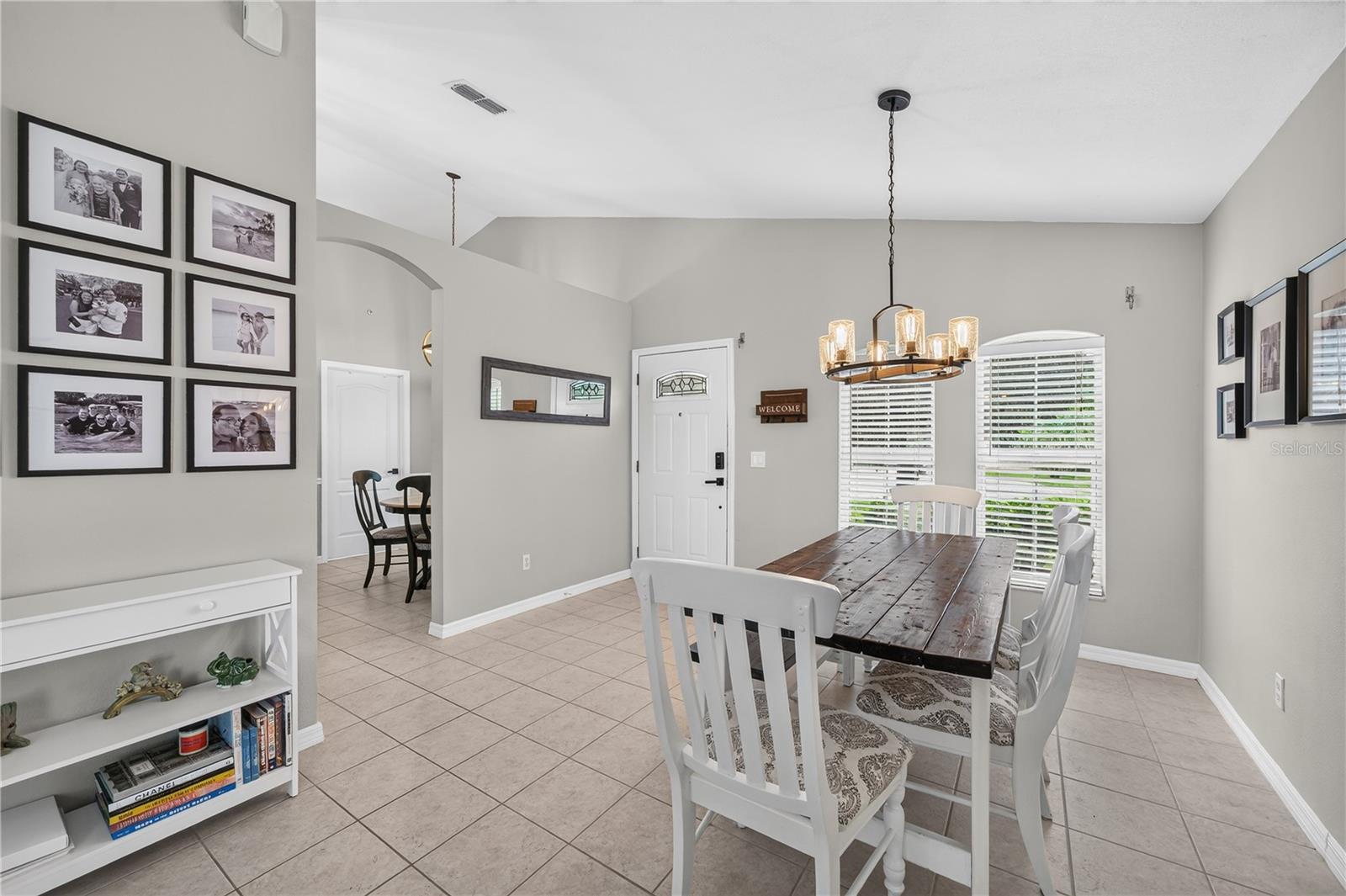14001 Fairwinds Ct Property Photo 7