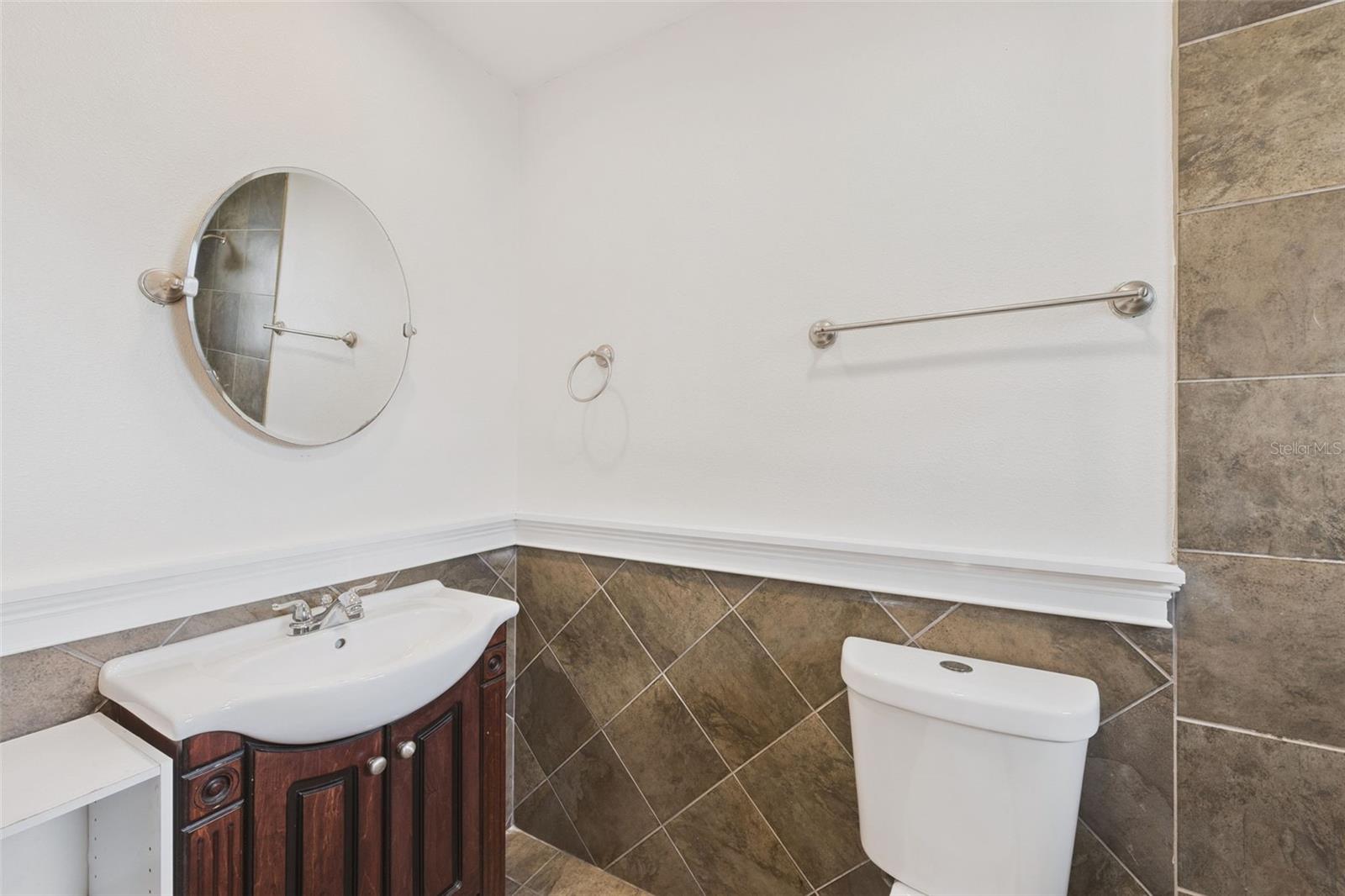 457 Hemlock St Property Photo 20