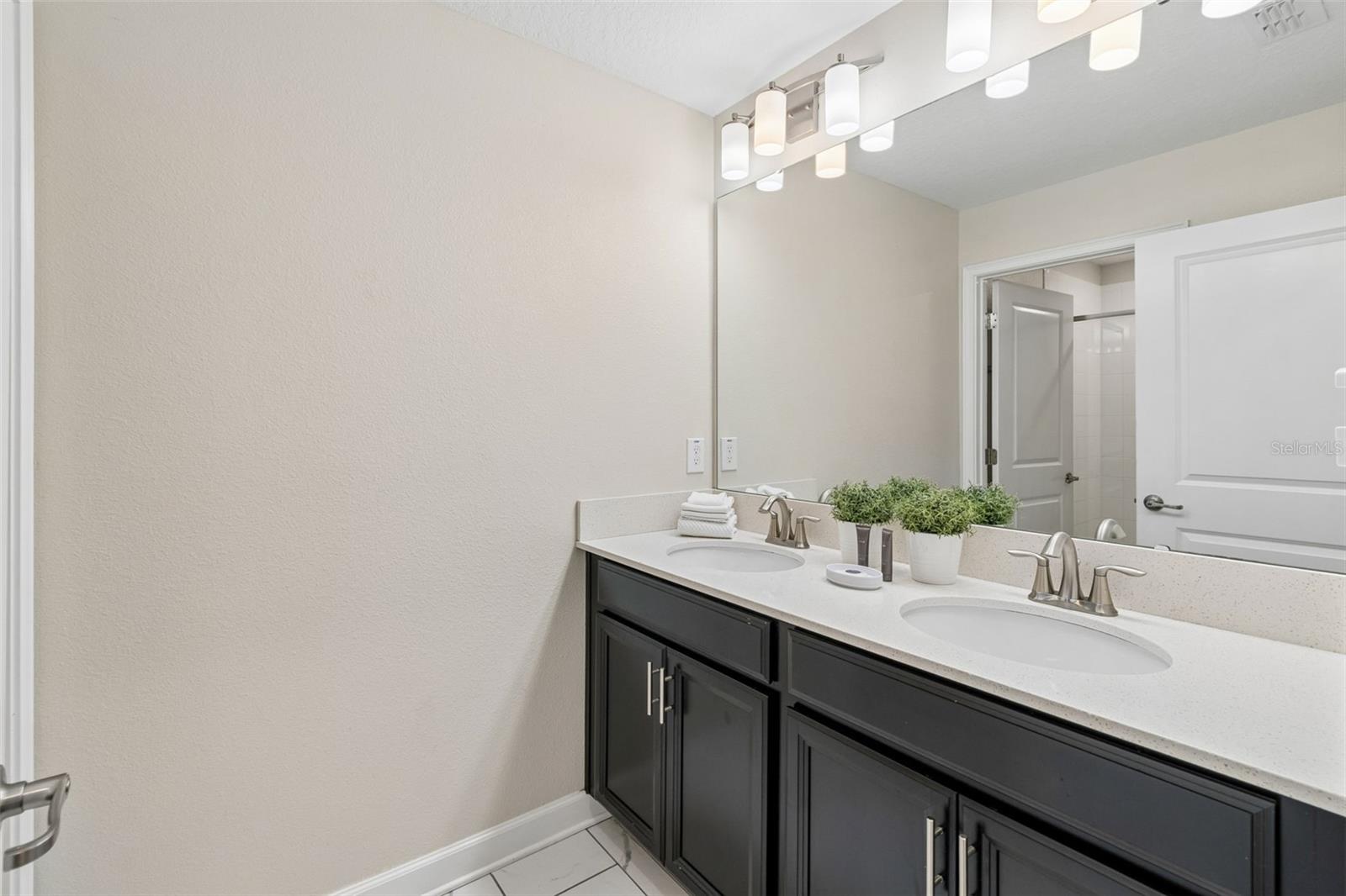 4833 Romeo Cir Property Photo 33