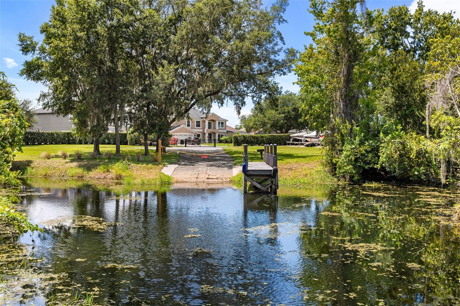 10430 Lake Cottage Ln Property Photo 36