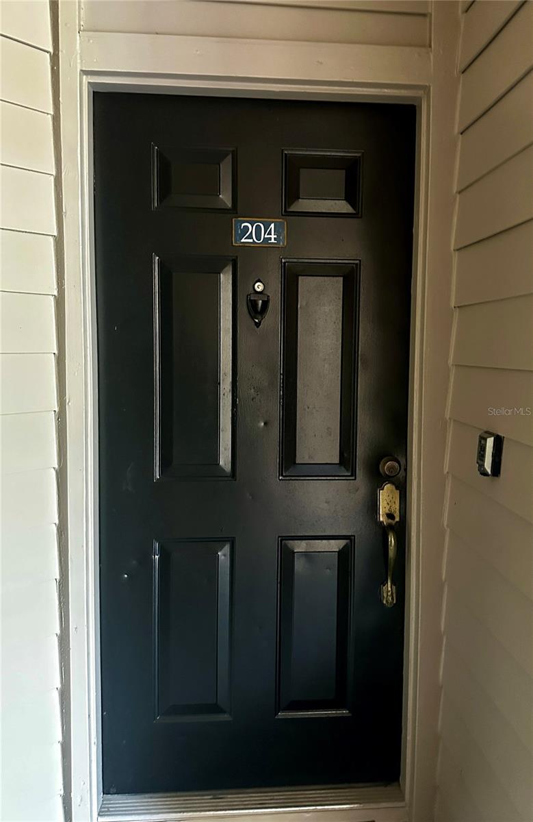 420 Summit Ridge Pl #204 Property Photo 3