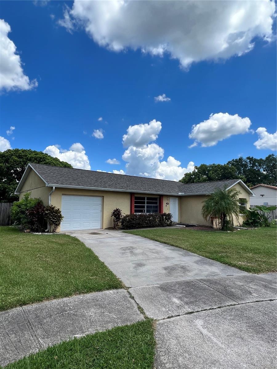1313 SUMMER BREEZE RD