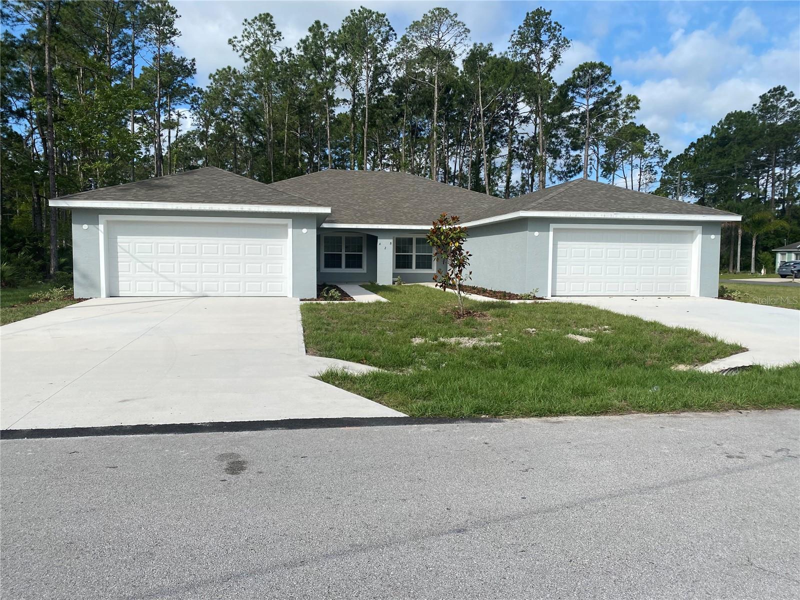 2 Ryapple Ln #a Property Photo 1