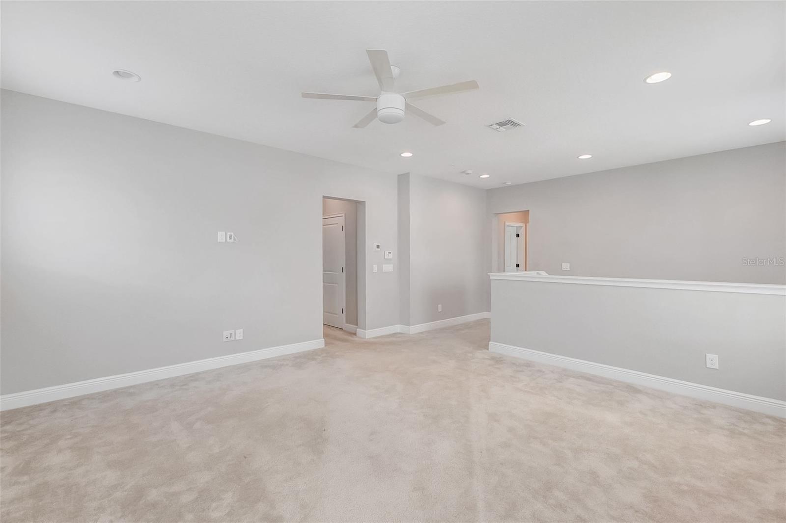 8521 Dubochet St Property Photo 24