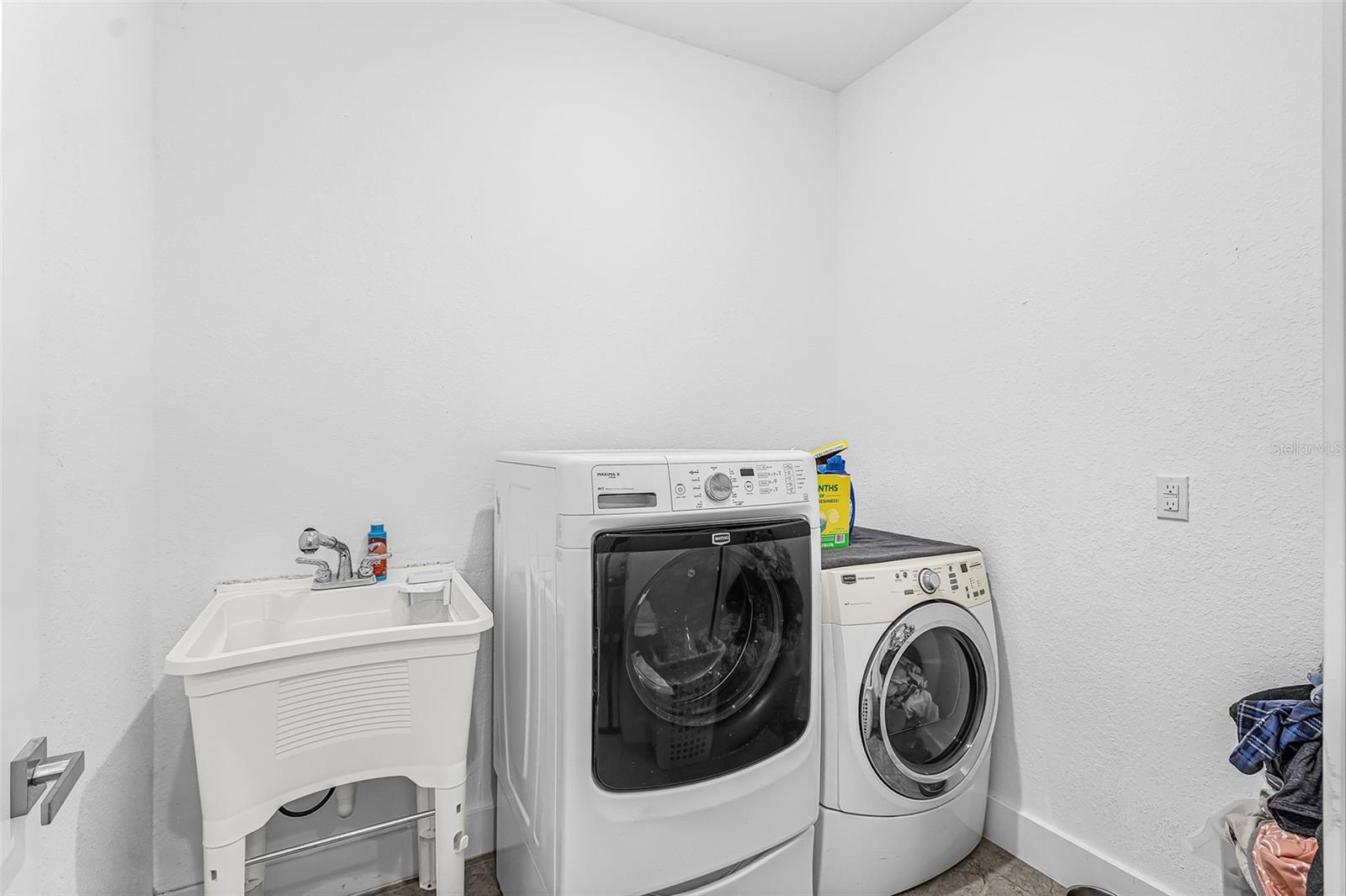 1644 Nw 37th Ave Property Photo 16