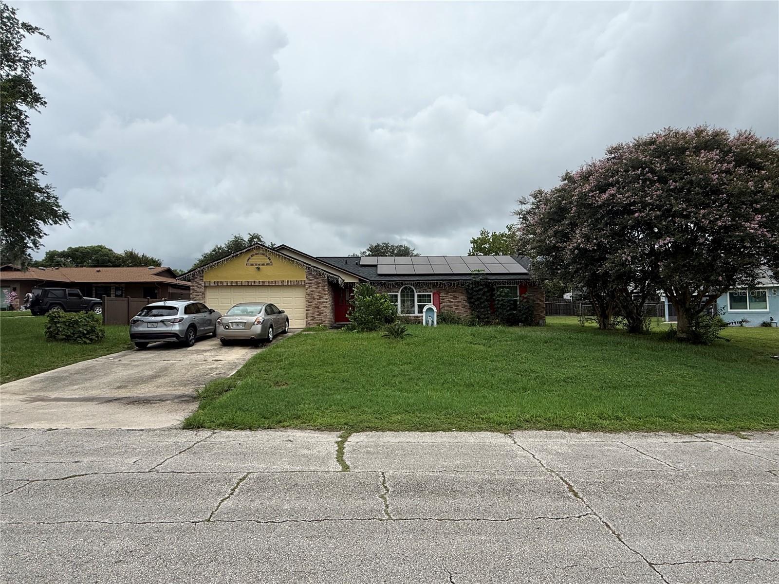 630 Hobson Ter Property Photo 1