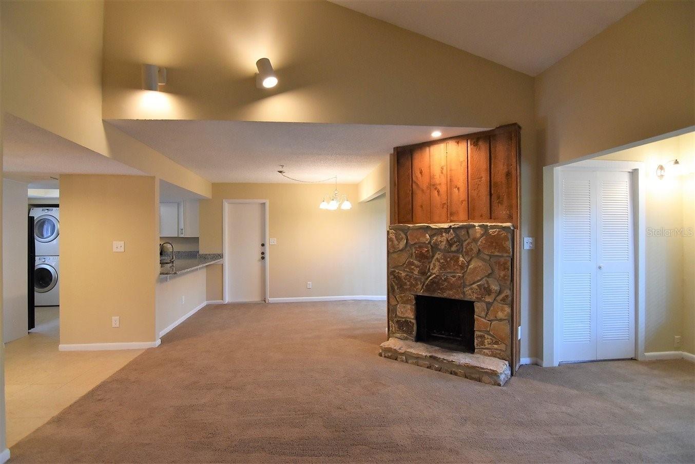 1068 E Michigan St #b Property Photo 5