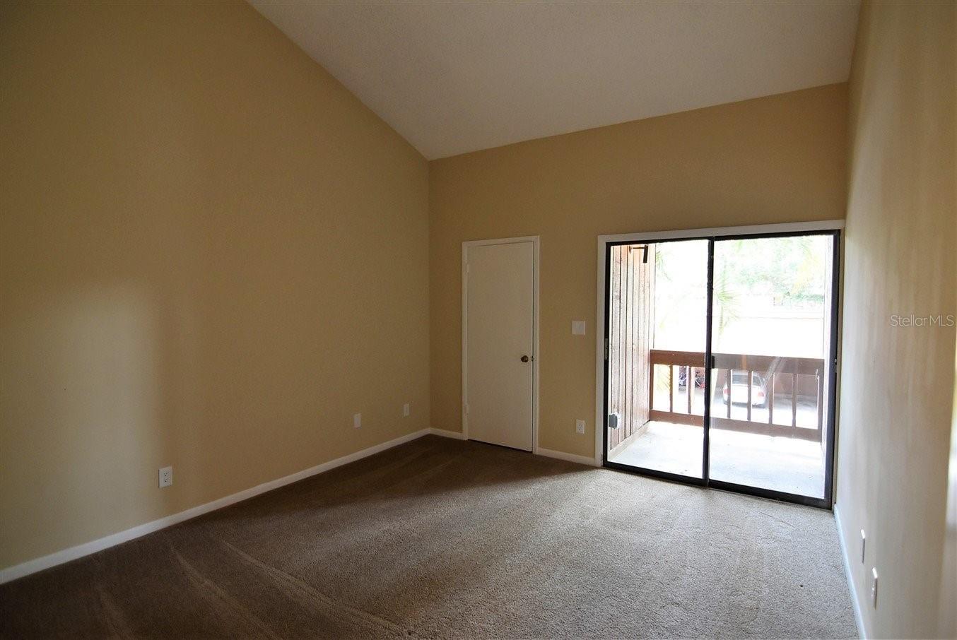 1068 E Michigan St #b Property Photo 18