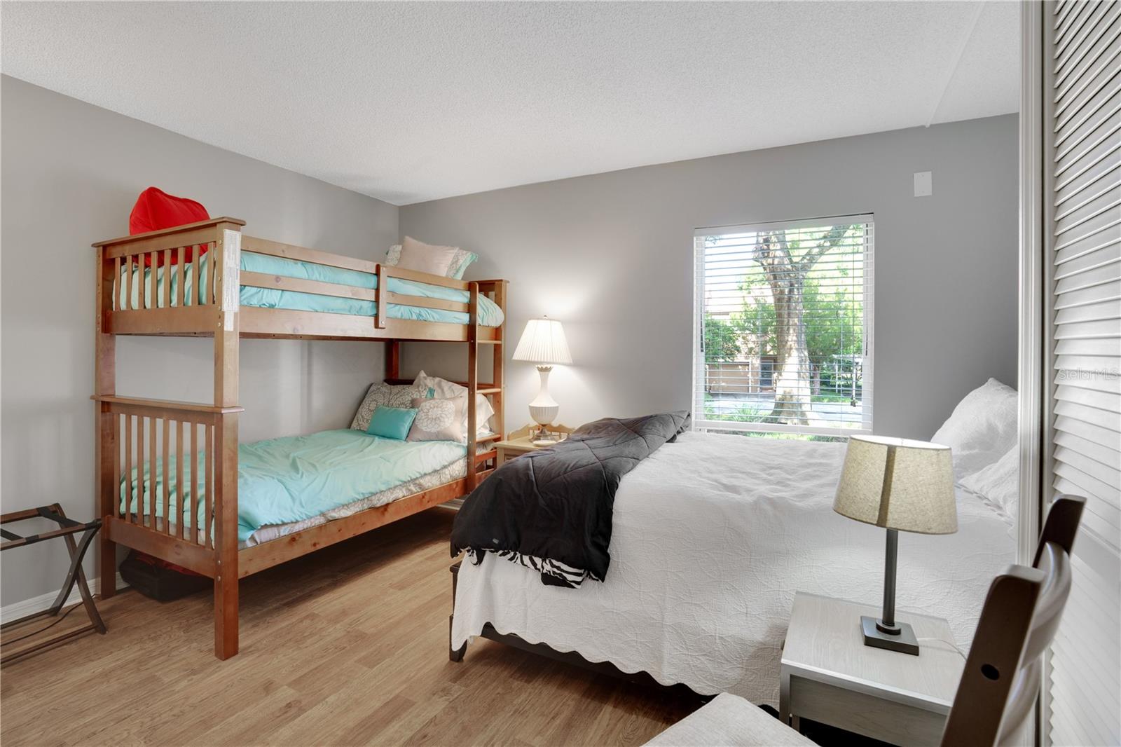 204 Quayside Cir #201 Property Photo 17