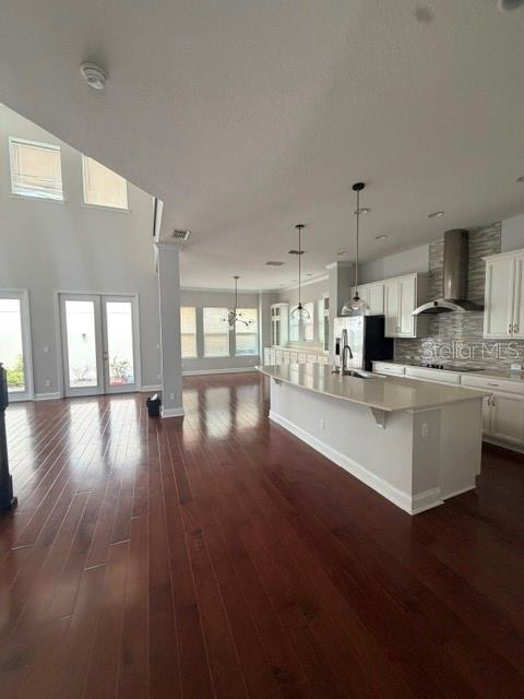 8001 Nemours Pkwy Property Photo 6