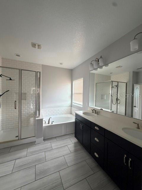 8001 Nemours Pkwy Property Photo 15