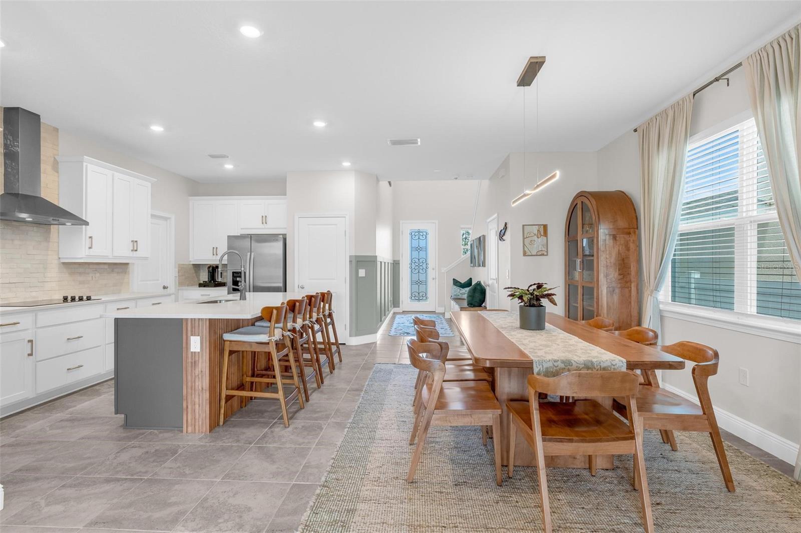 2019 Sunshine Peak Dr Property Photo 10
