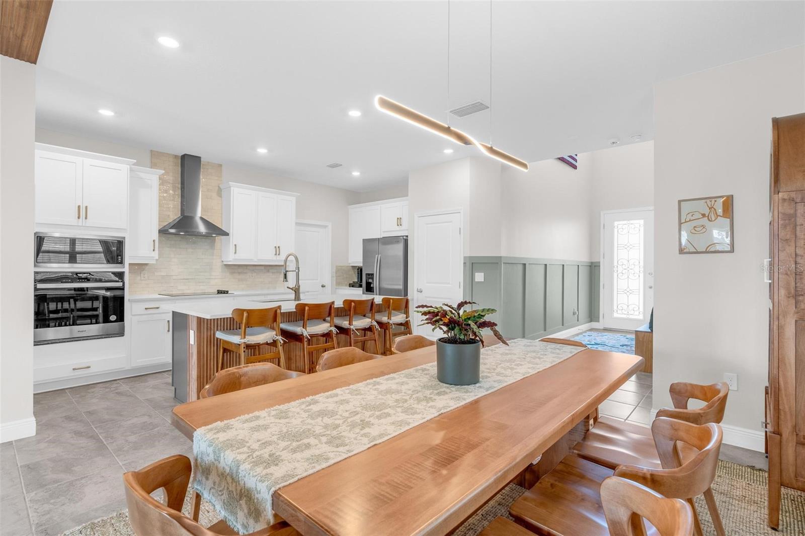 2019 Sunshine Peak Dr Property Photo 11
