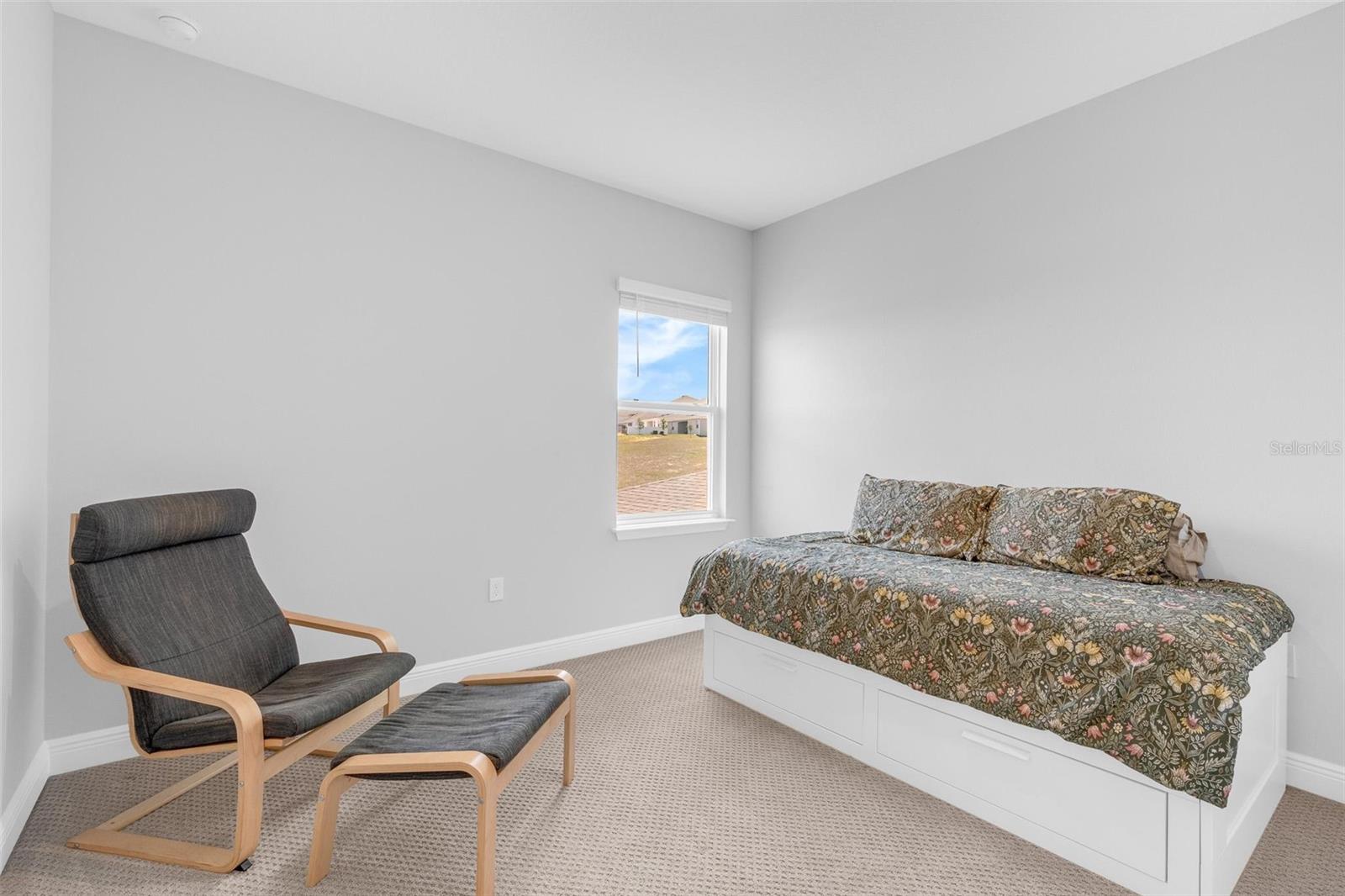 2019 Sunshine Peak Dr Property Photo 28