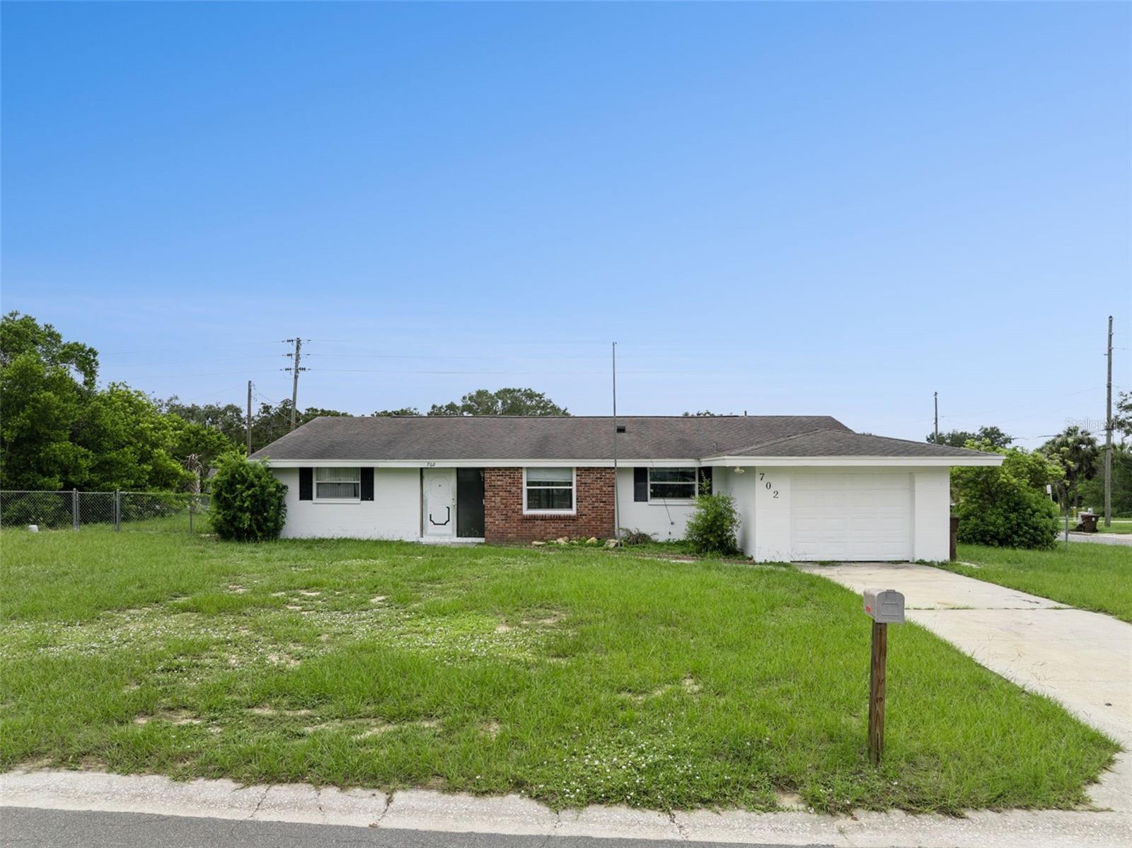 702 Wildabon Ave Property Photo 1