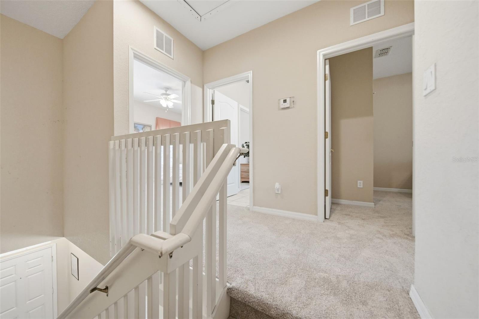 2402 Caravelle Cir Property Photo 17