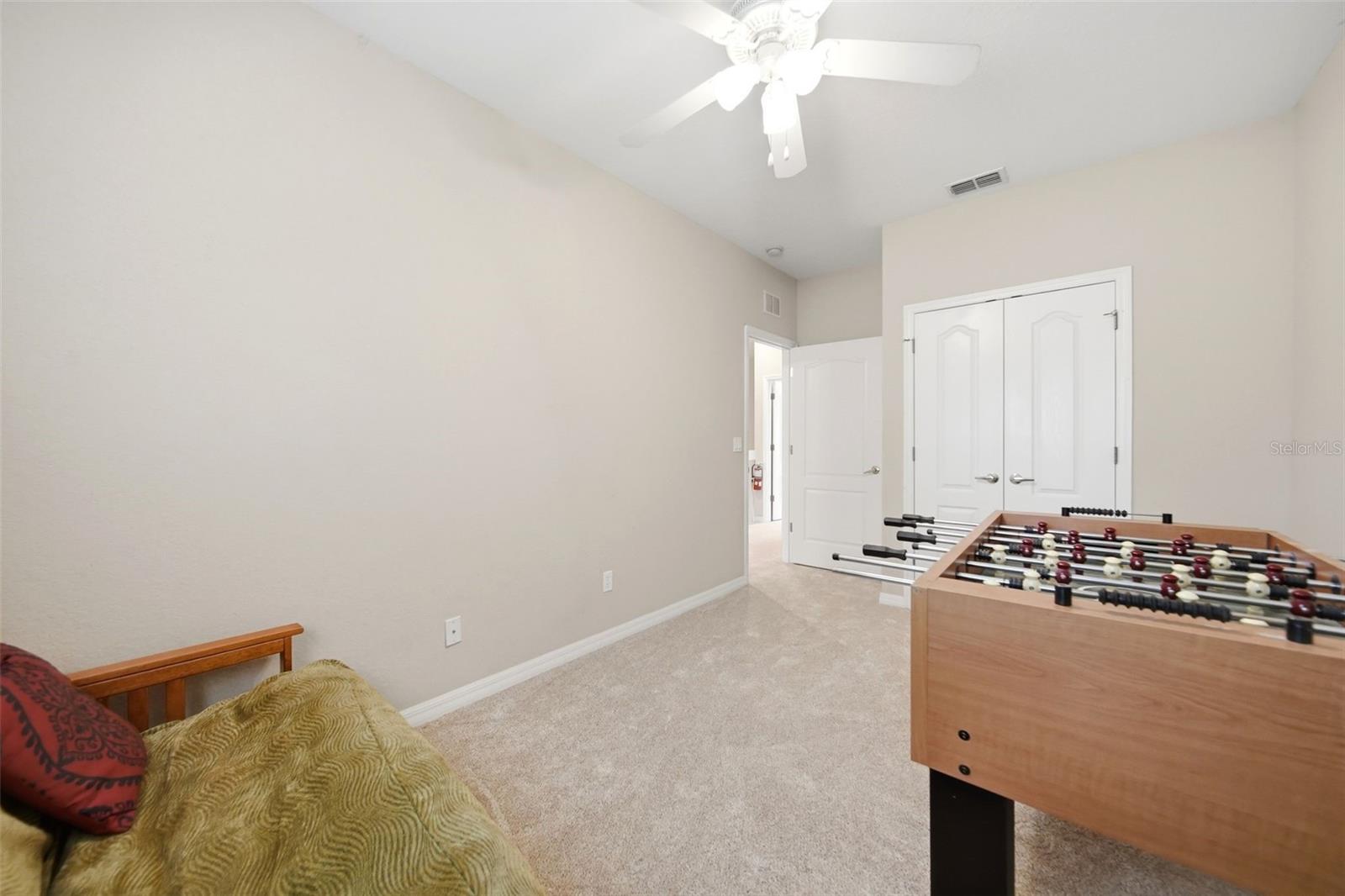 2402 Caravelle Cir Property Photo 22