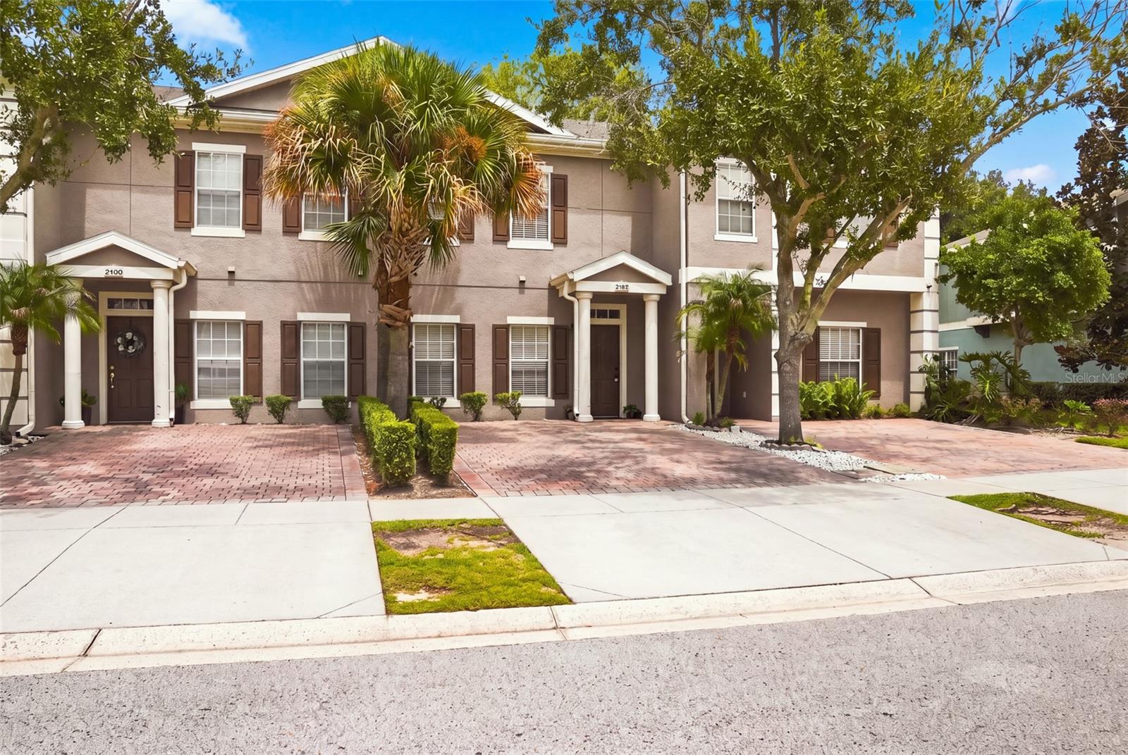 2402 Caravelle Cir Property Photo 28