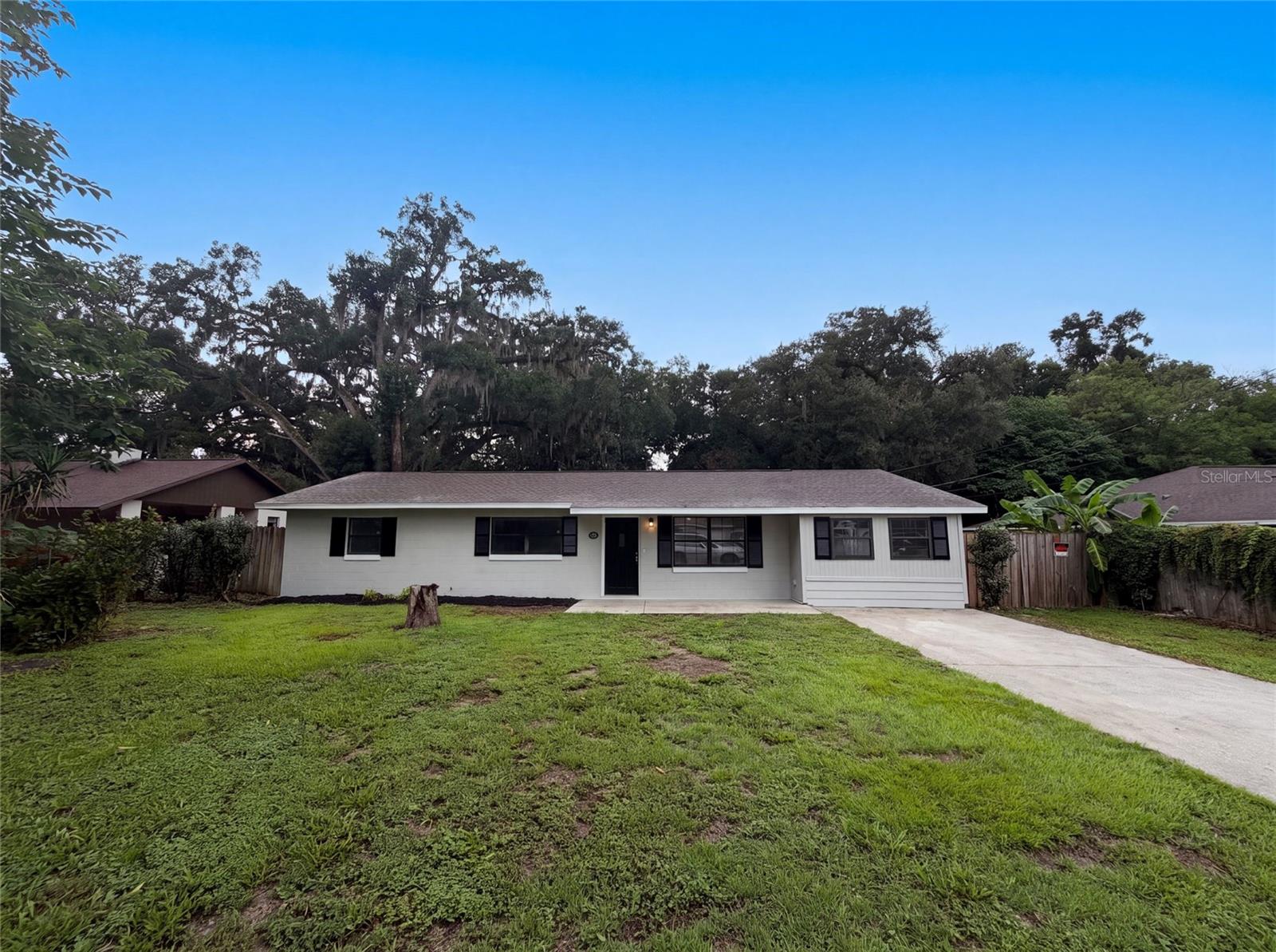 6520 NW 61ST CT Property Photo 1