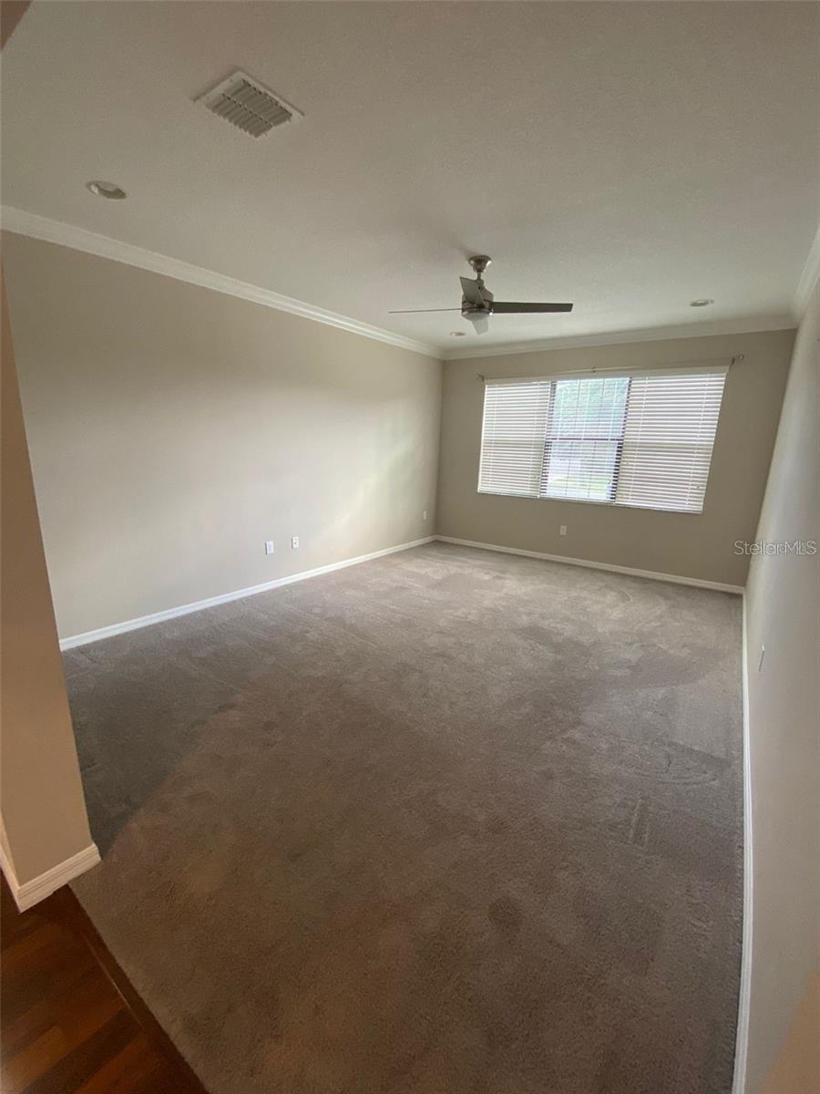 10007 Leyburn Ct Property Photo 6