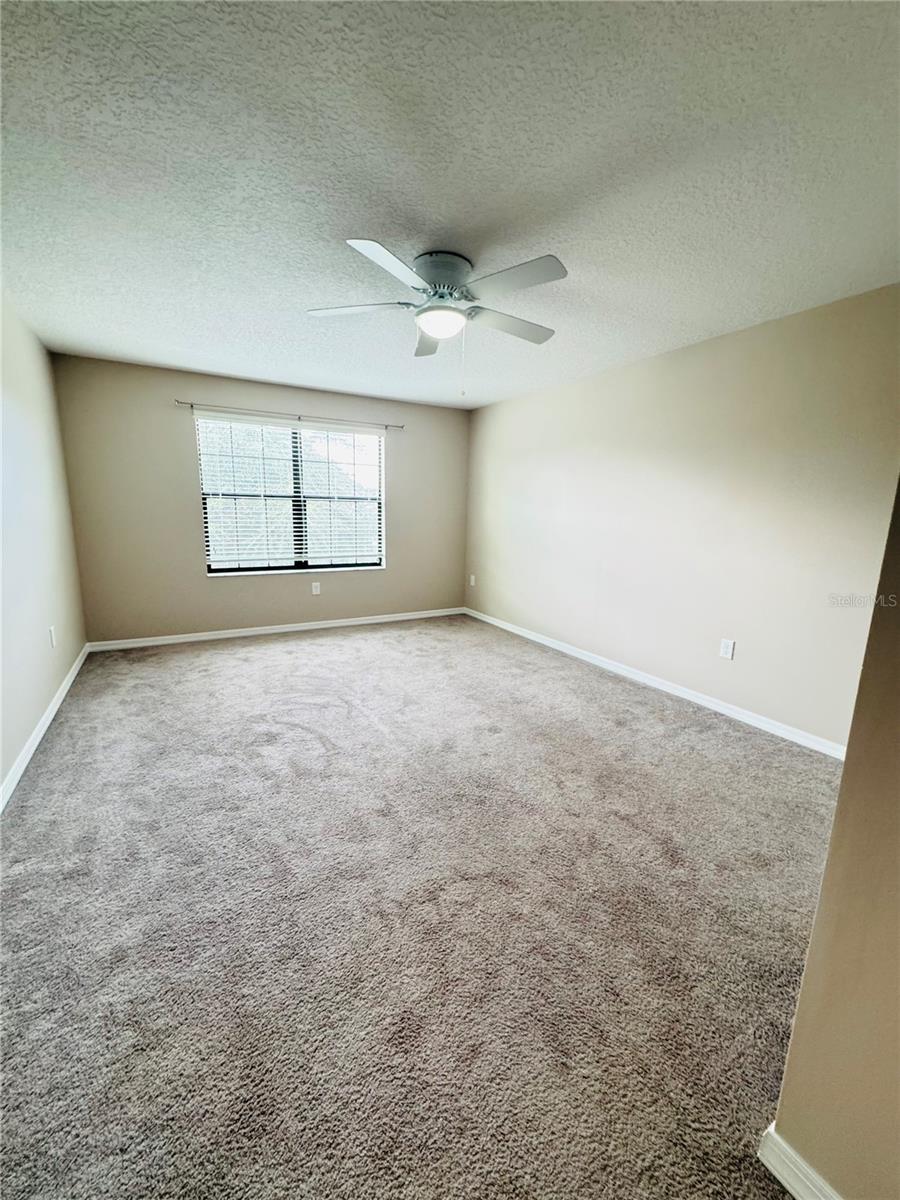 10007 Leyburn Ct Property Photo 18