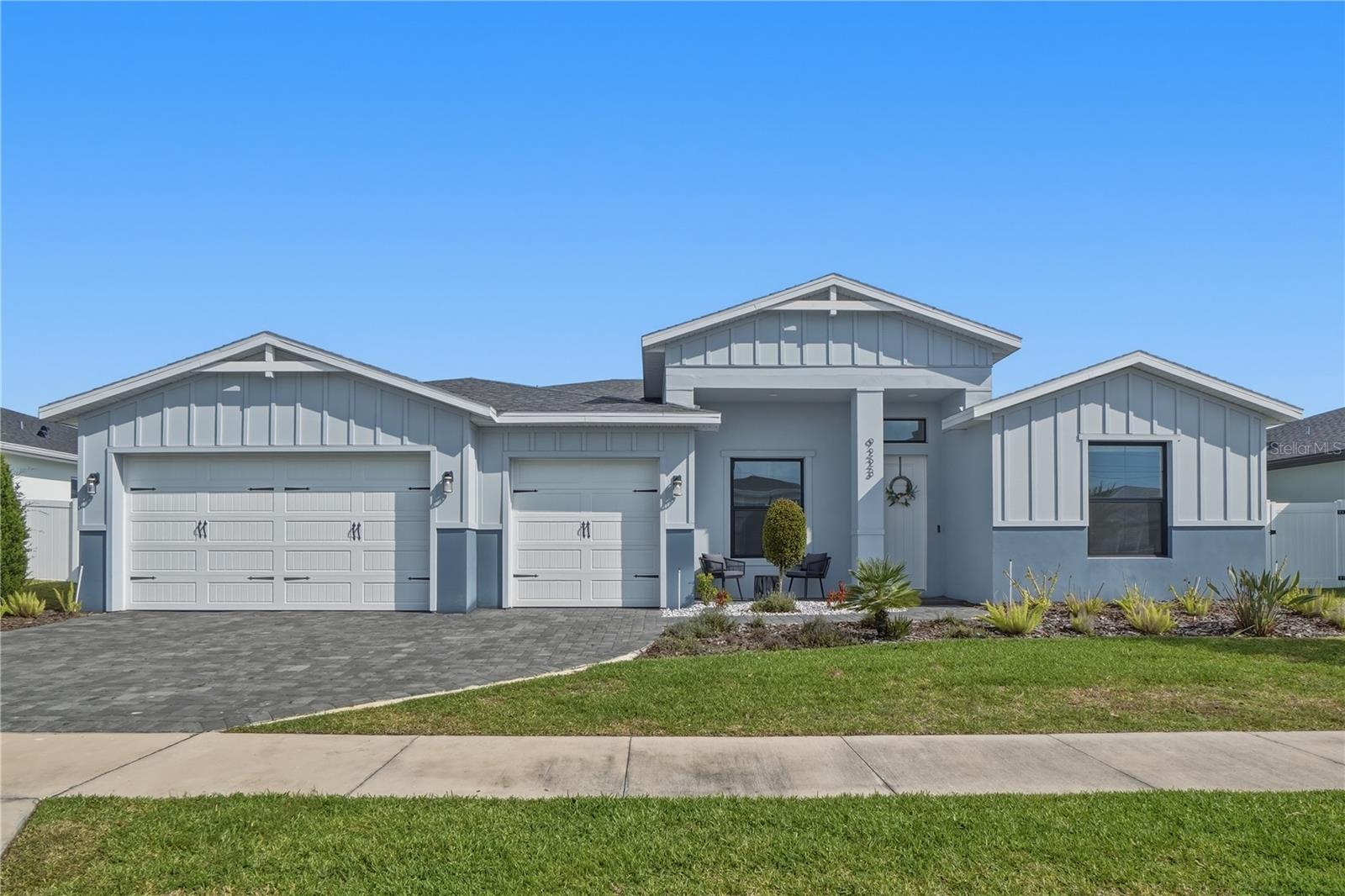 9223 Eagles Perch Pl Property Photo 1