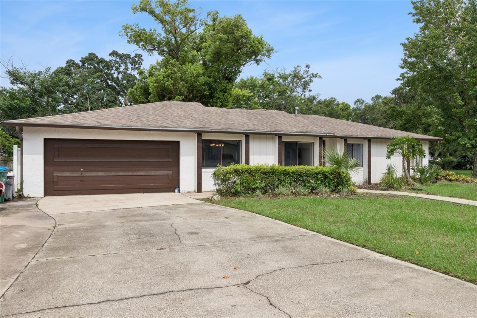 971 WAVERLY DR