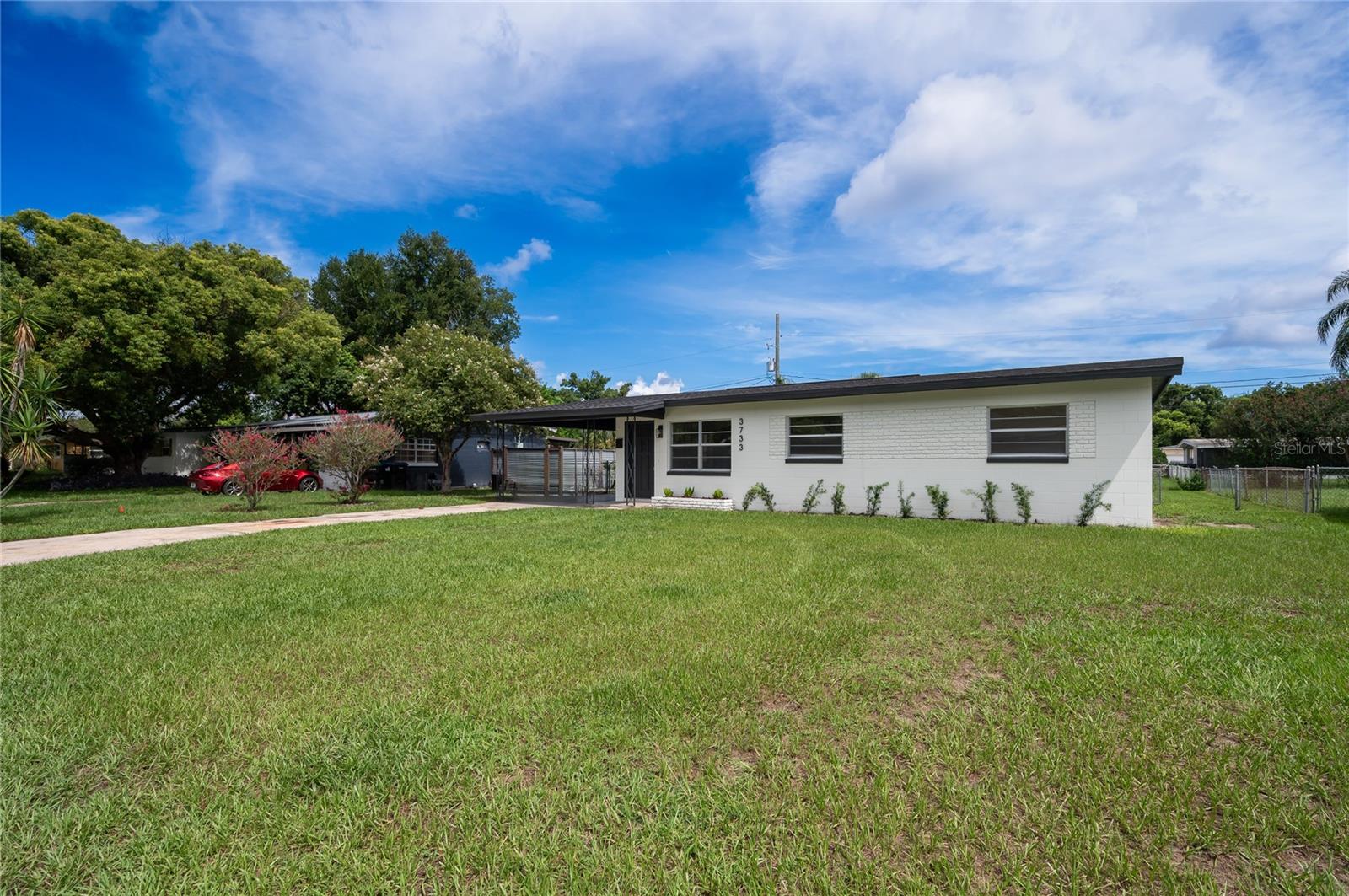 3733 Surrey Dr Property Photo 40