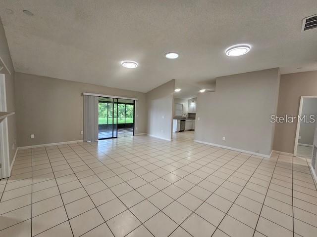 10148 Pink Carnation Ct Property Photo 3