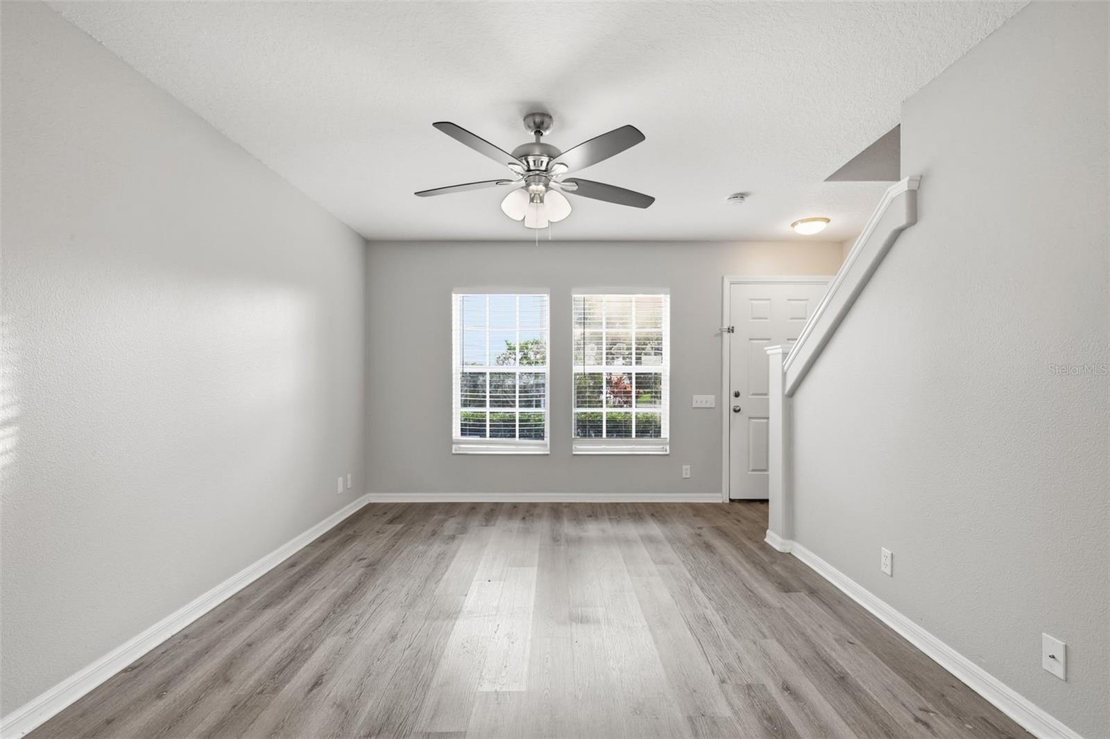 13157 Thoroughbred Loop Property Photo 8