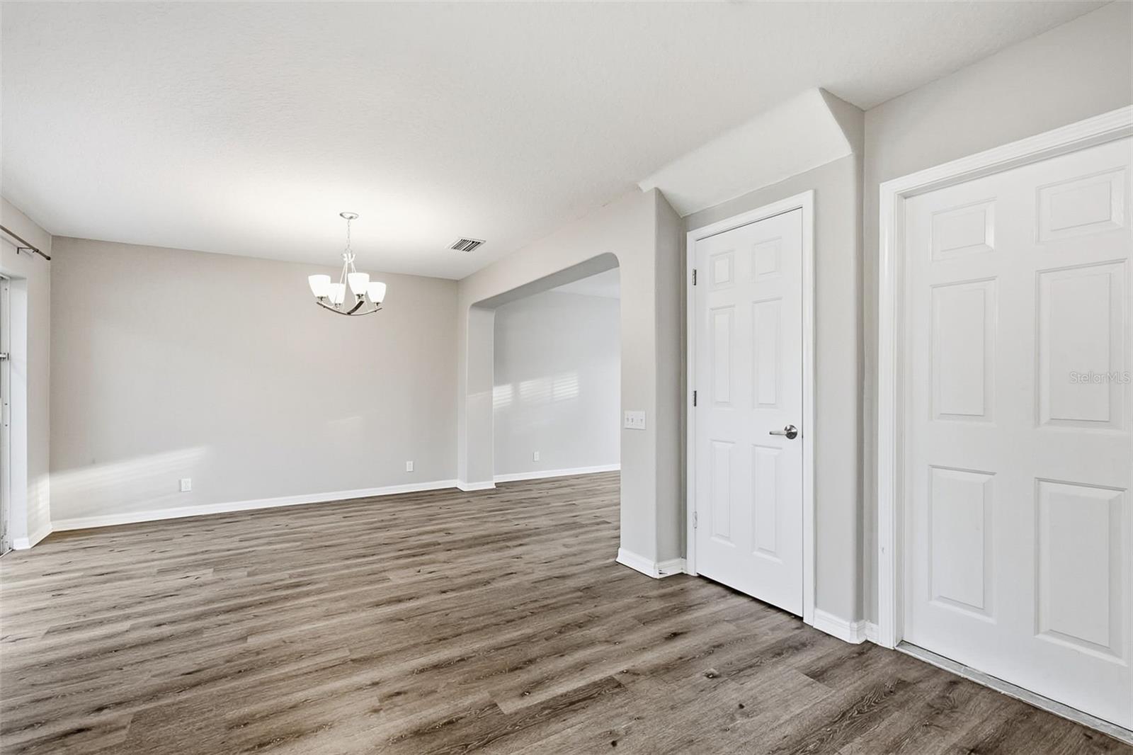 13157 Thoroughbred Loop Property Photo 12